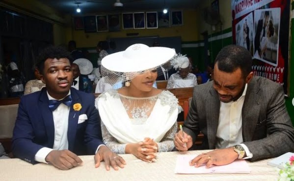 Nigerian Gospel Music Minister Ccioma Ties The Knot As She Weds Bolu Daviyd In Court