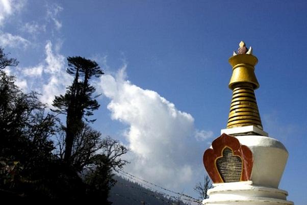 Beautiful Bhutan Seen On lolpicturegallery.blogspot.com