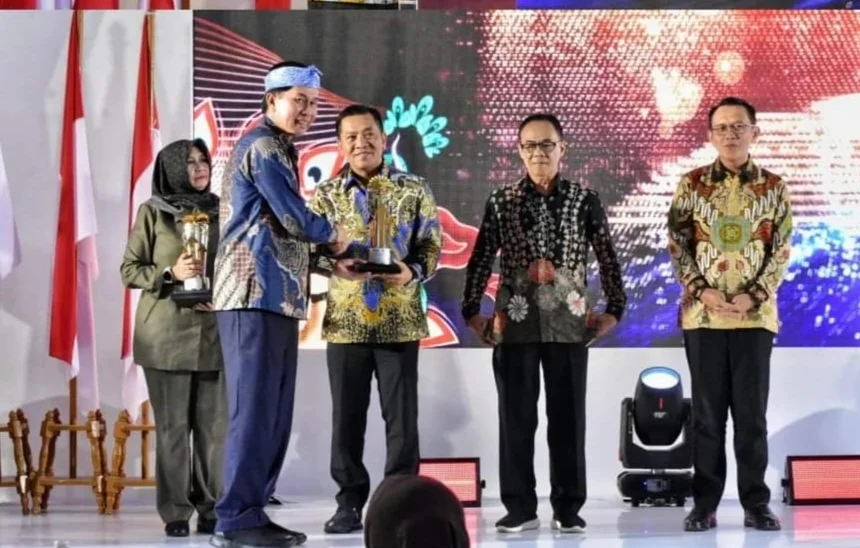 Kabupaten Karawang Raih Penghargaan Bank Indonesia 2023