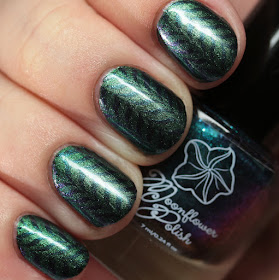 Moonflower Polish Celes-teal stamped over Sirena using the Hehe 40