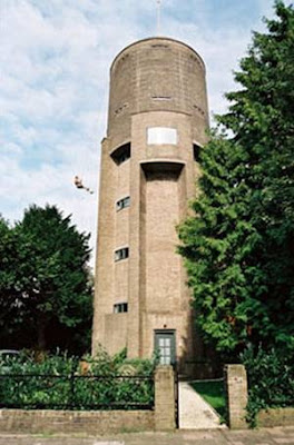 Torre reciclada