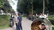 Dibungkus Plastik Hitam, Bayi Perempuan Baru Lahir Diletakkan di Pinggir Jalan Masjid PTPN II Tanjung Morawa