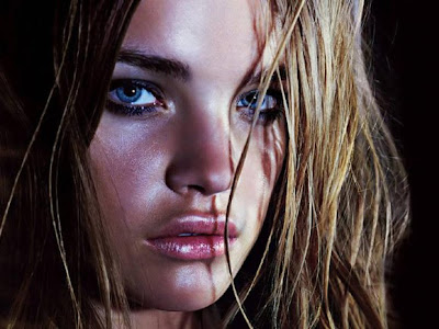 Female fashion models Natalia Vodia