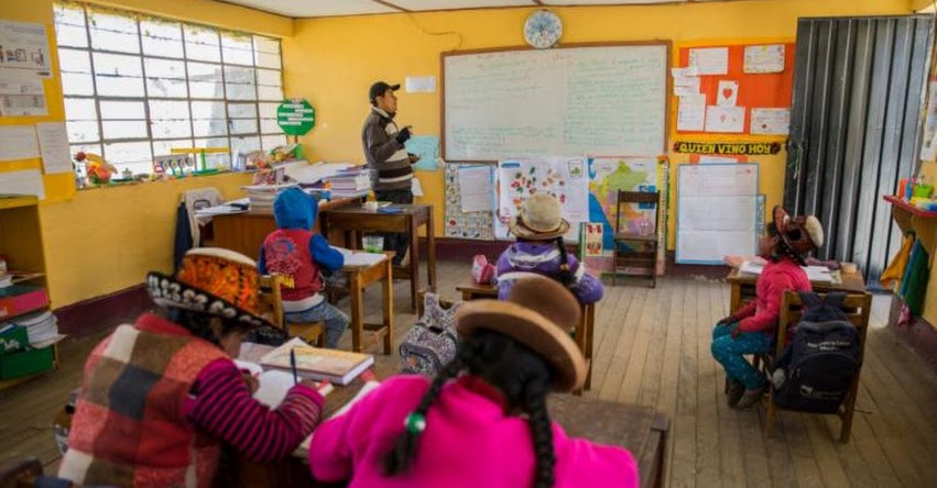 La deserción de docentes en zonas rurales de Arequipa se reduce a cero, gracias a calendario escolar diferenciado