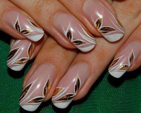 Flower style for soft nail hands