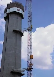 construccion de un puente atirantado