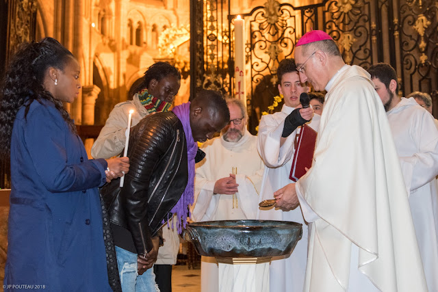 catéchuménat Sens Paron St Clément Yonne Veillée Pascale 2018 Baptême Confirmation Eucharistie