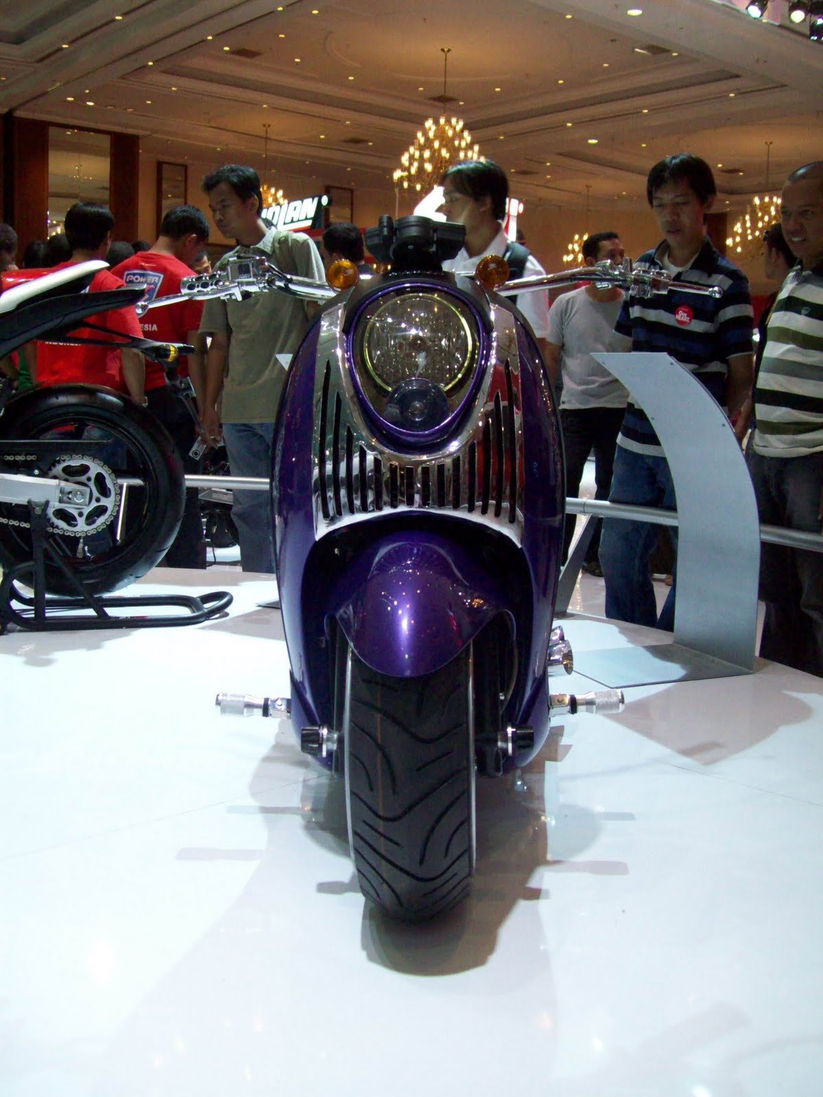 Koleksi Modif Motor Scoopy Ban Besar Terlengkap Modifikasi Style