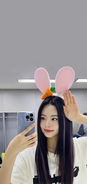 Eunchae orelhas coelho Kpop Images and Gifs Eunchae orelhas coelho Kpop Images and Gifs