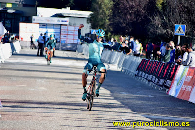 Puro Ciclismo, purociclismo, blog, ciclismo, giro, tour, vuelta, clasicas, bici, bicicletas, noticias, entrevistas, ciclocross, mtb, btt, cx, pista