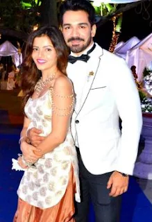 Abhinav Shukla Family Wife Son Daughter Father Mother Marriage Photos Biography Profile.