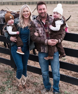 Freddy Harteis with his future wife Linsey Toole & their kids