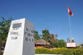 Tugu Perbatasan Indonesia - PNG