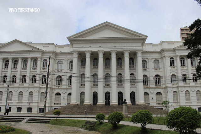 Curitiba | Um rico passeio pelo Centro Histórico de Curitiba