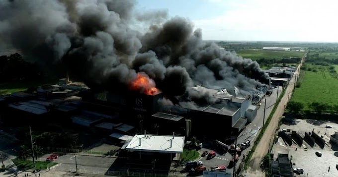 Fábrica da Cacau Show é atingida por incêndio no Espírito Santo