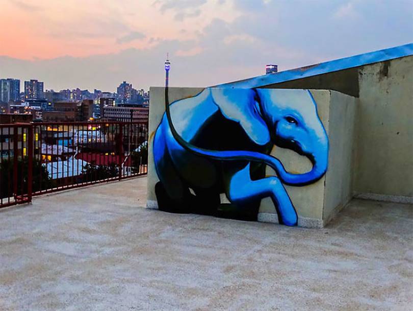 07 Gorgeous graffiti that blends perfectly with the surroundings