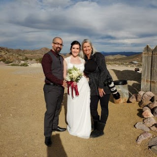 Stacy Frick On The Rocks Photography Las Vegas Wedding Elopement Photographer