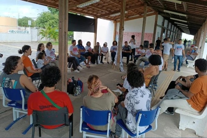 Boletim de Greve Docente Número 6 - Mobilizações durante a visita do Presidente Lula para inauguração do Núcleo Pedagógico em Teixeira de Freitas (10/5/2024)