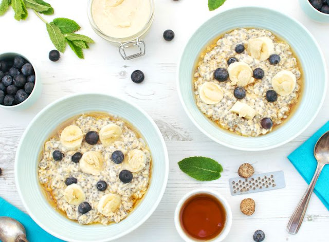 Oats with Banana and BlueBerry,