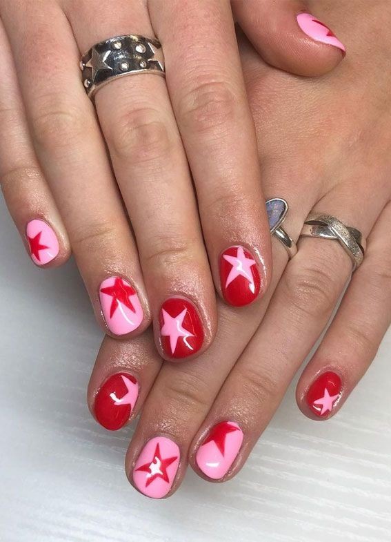 pink / red Star Nail Art Ideas