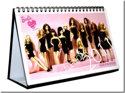 Barbie Loves salabianca Desk Calendar 2011