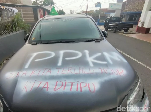 Pria yang Corat Coret Fortunernya Protes PPKM Darurat, Pengusaha Terkenal di Kuningan