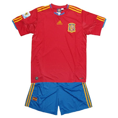 Spain Football Team Wallpapers Images Pictures Latest 2013 Photos,3D,Fb Profile,Covers Funny Download Free HD Photos,Images,Pictures,wallpapers,2013 Latest Gallery,Desktop,Pc,Mobile,Android,High Destination,Facebook,Twitter.Website,Covers,Qll World Amazing,