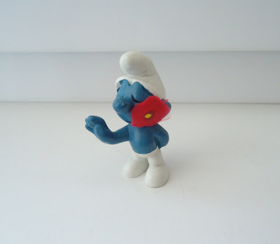 Flower Smurf Figure Peyo Schleich 1972 Hong Kong 2.0019