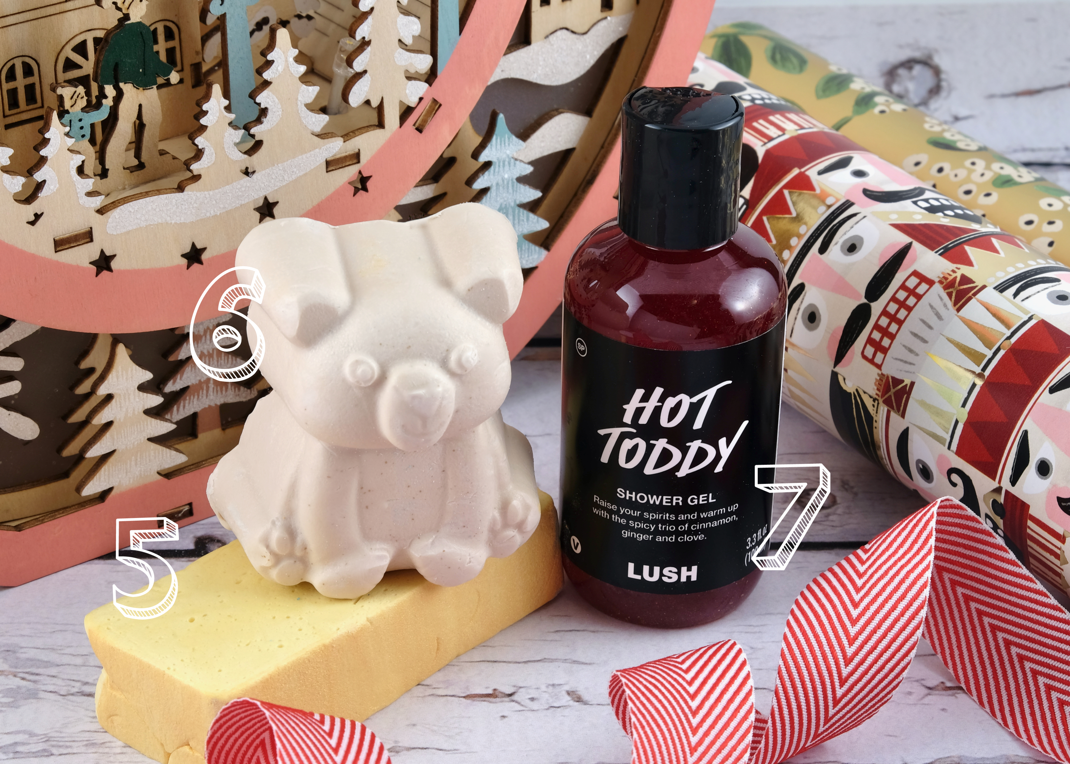 Lush | Holiday 2022 Collection: Gift Guide