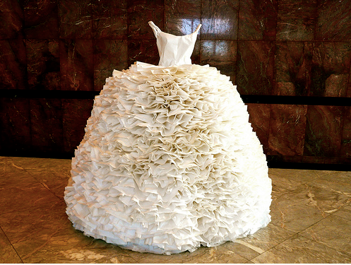 Would you dare to wear a paper wedding gown Is this trend ecochic or a big