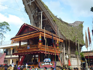 Ritual Upacara Kematian dan Pemakaman Jenasah di Toraja