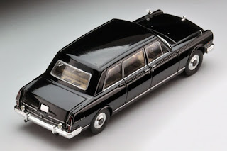 tomica limited vintage nissan prince royal limo