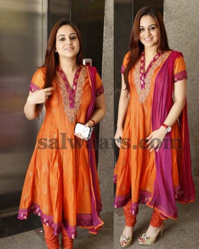 Aksha Orange Salwar Kameez