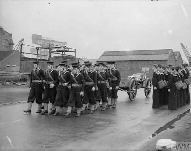 Royal Navy funeral at Rosyth, 12 November 1941 worldwartwo.filminspector.com