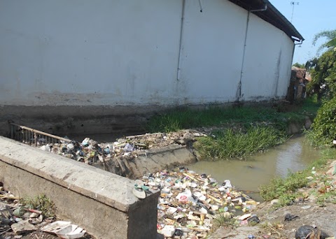 Sumbatan Sampah