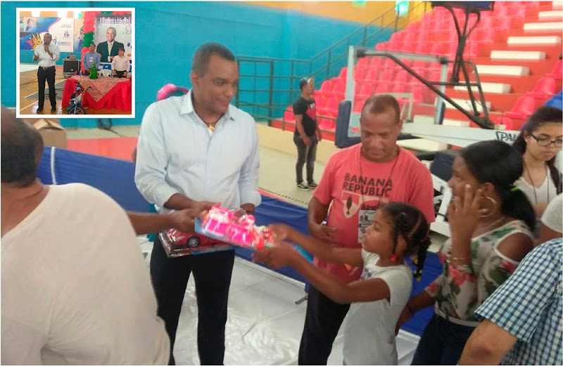 Fundación Carlos Gómez entrega juguetes a 1.400 niños el Día de Reyes en Moca