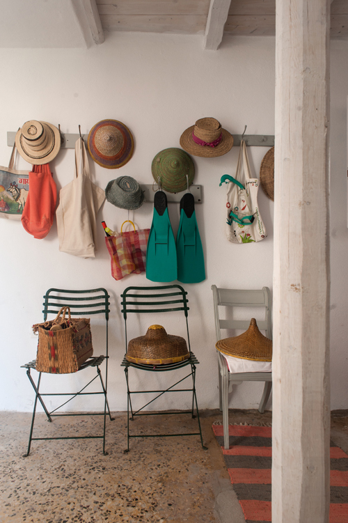 A RENOVATED GREEK FISHERMAN’S HOUSE