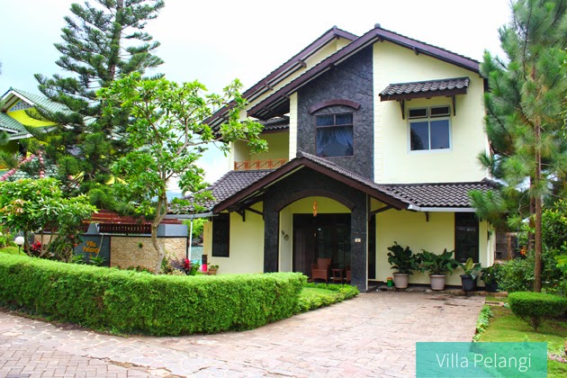   Sewa Villa di Batu - Villa Pelangi 1 (6 kamar + Kolam Renang)