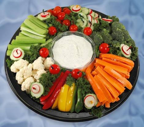 Maxy's Hideout: Holiday Vegetable Trays & Fruit Salad 