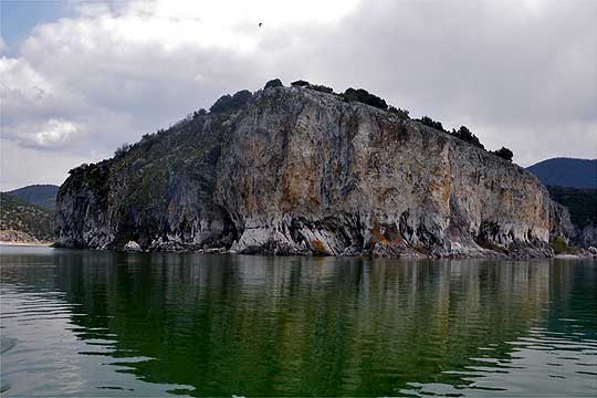 Monitoring of Prespa Lake ecosystem