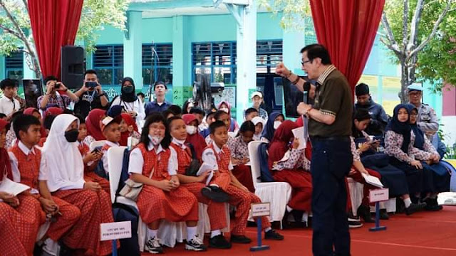 Yasonna Laoly Sosialisasi Kekayaan Intelektual (KI) ke Para Siswa di Makassar