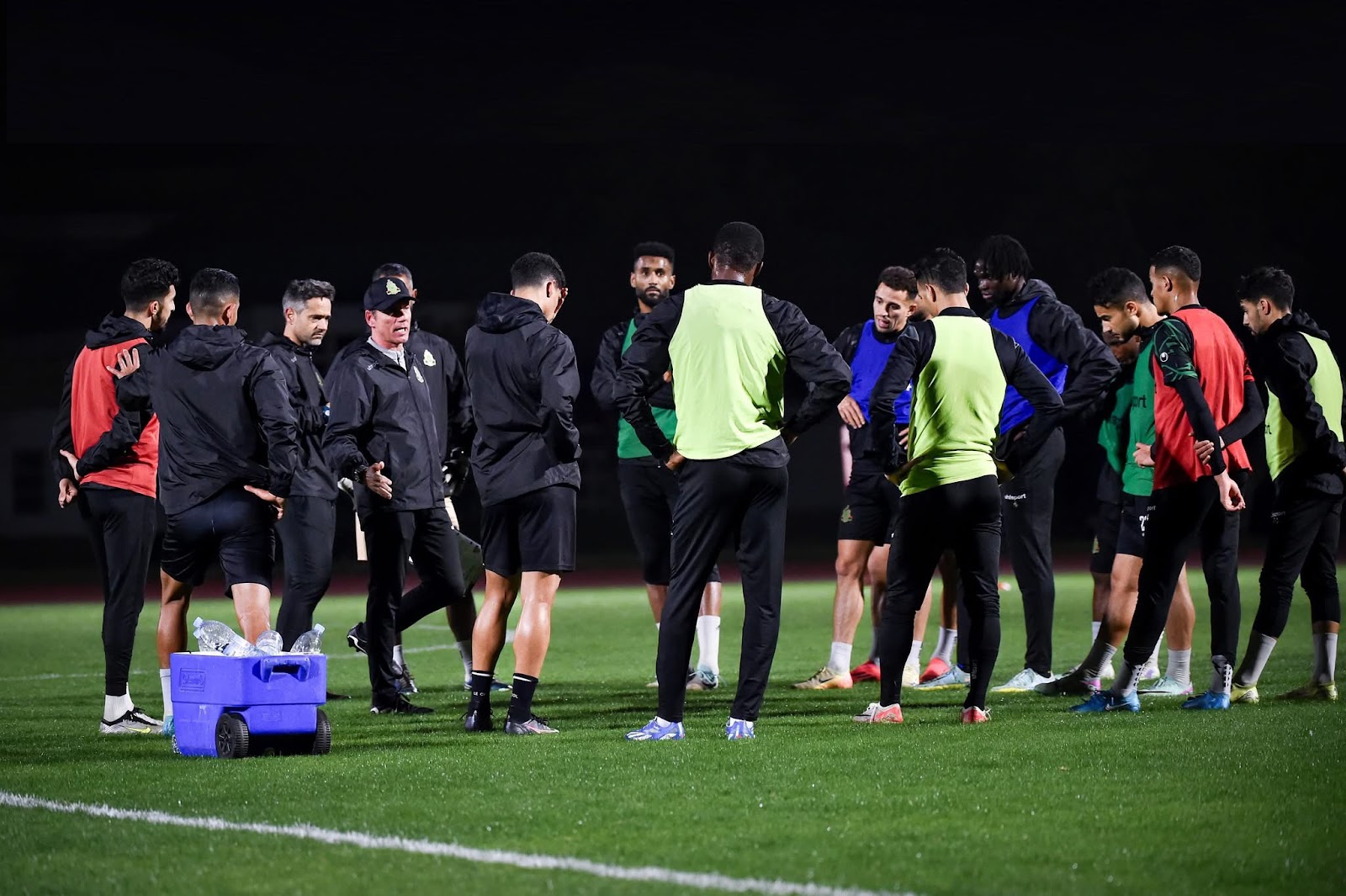 الجيش الملكي يختتم تحضيراته على ملعب "30 يونيو" في مصر استعداداً لمباراة بيراميدز غداً الإثنين | Yalla Shoot live