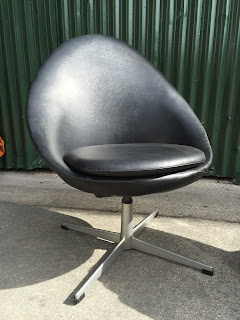 The Vintage Furniture Warehouse - 1970s Swivel Chair