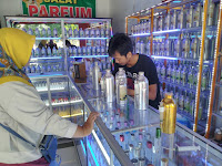 Peluang Usaha Outlet Refill Parfum