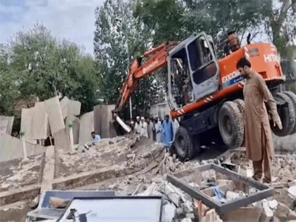 आतंकी हमले में 52 की मौत के बाद पाकिस्तान में एक और धमाका