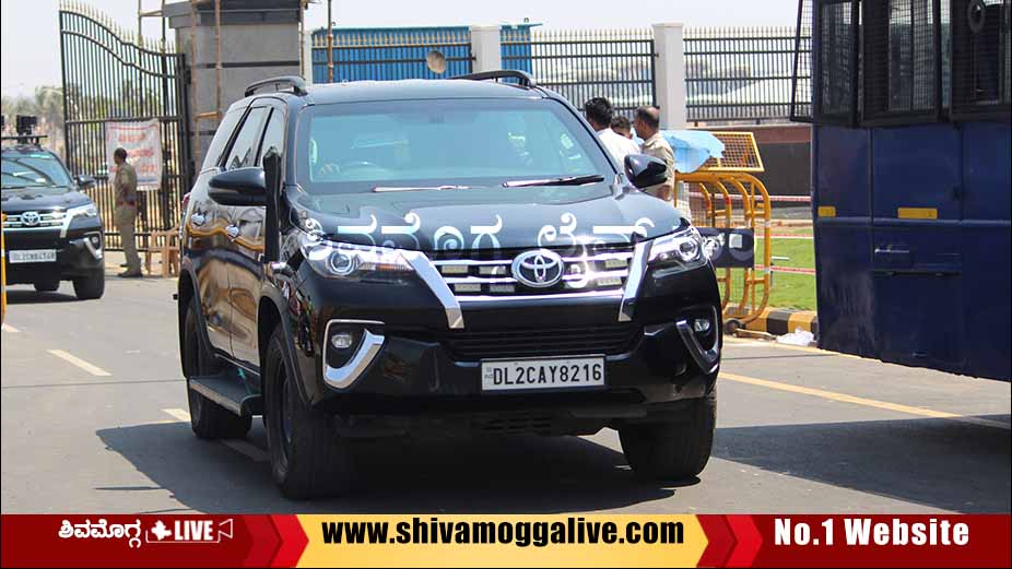 PM SPG in Shimoga Airport