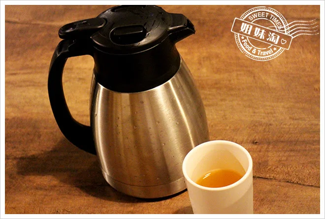 胡子鴛鴦麻辣鍋冰茶