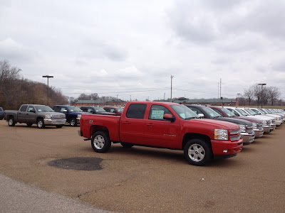 New Chevy Truck Inventory at Country Chevrolet