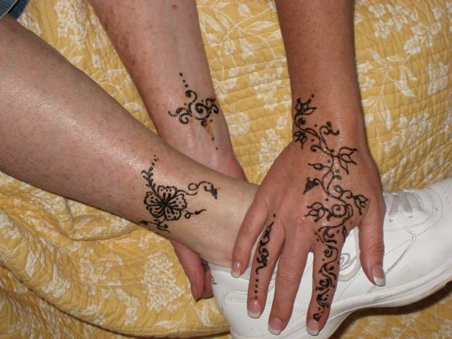 Mehndi Tattoo Designs henna rose