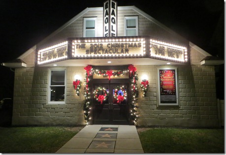 2012 Red Hat Christmas 008